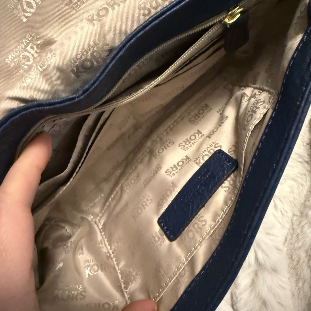 Michael Kors Dark Blue Leather Shoulder Bag with Gold Accents - Picture 3 of 4